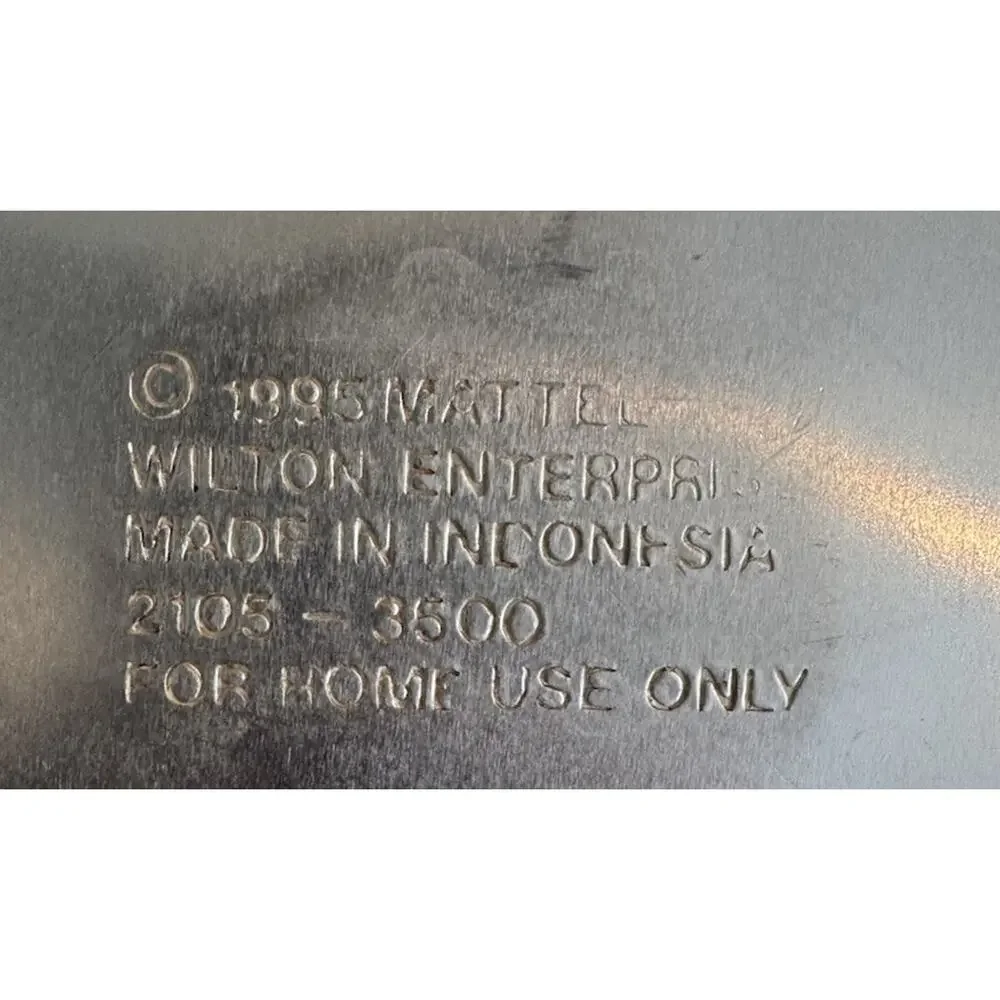 Vintage Wilton Barbie Cake Pan 2105-3500 Pre-Owned 1995